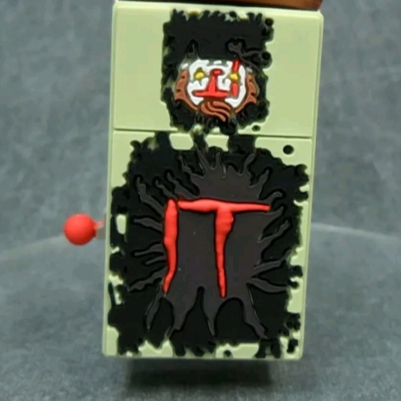Pennywise Jack in the Box Bag Clip/Keychain - Picture 6 of 7